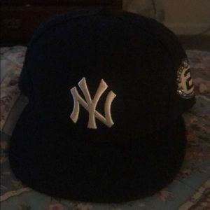 New Era Yankees Derek Jeter retirement patch hat.